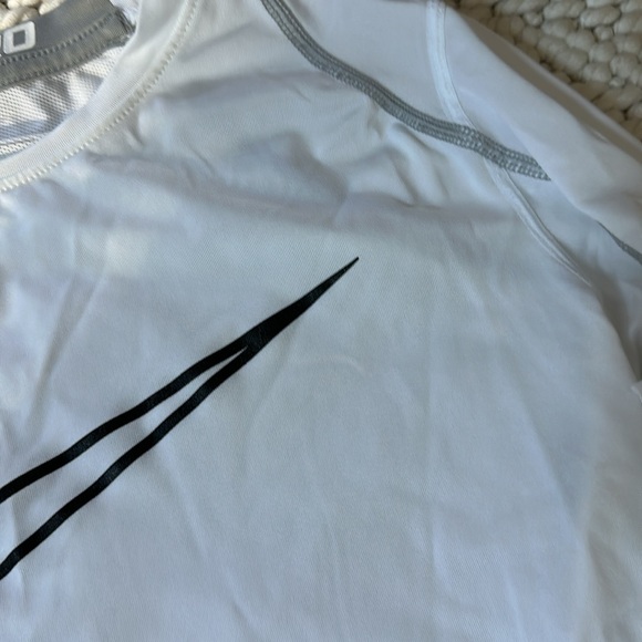 Preowned good condition Nike pro dri fit fitted Size M. - Picture 3 of 7